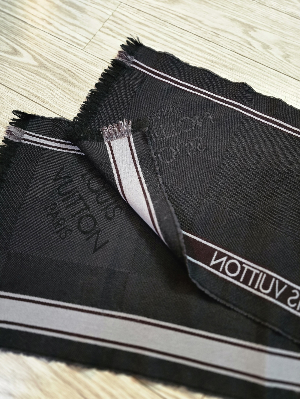 Authentic Louis Vuitton Black & Gray Logo Scarf - Men's Accessory